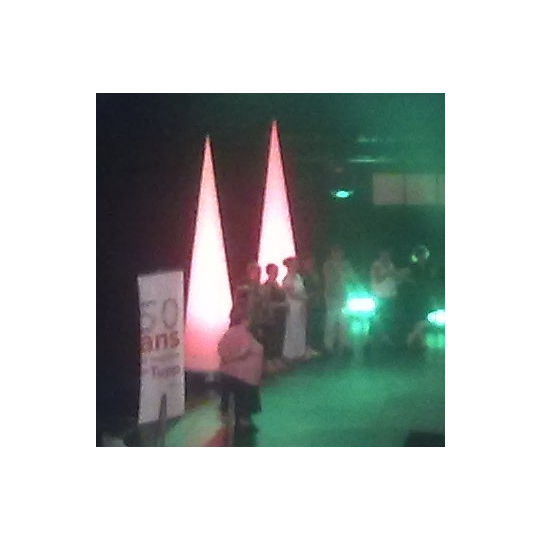 Cône Lumineux gonflable 3m50 de h